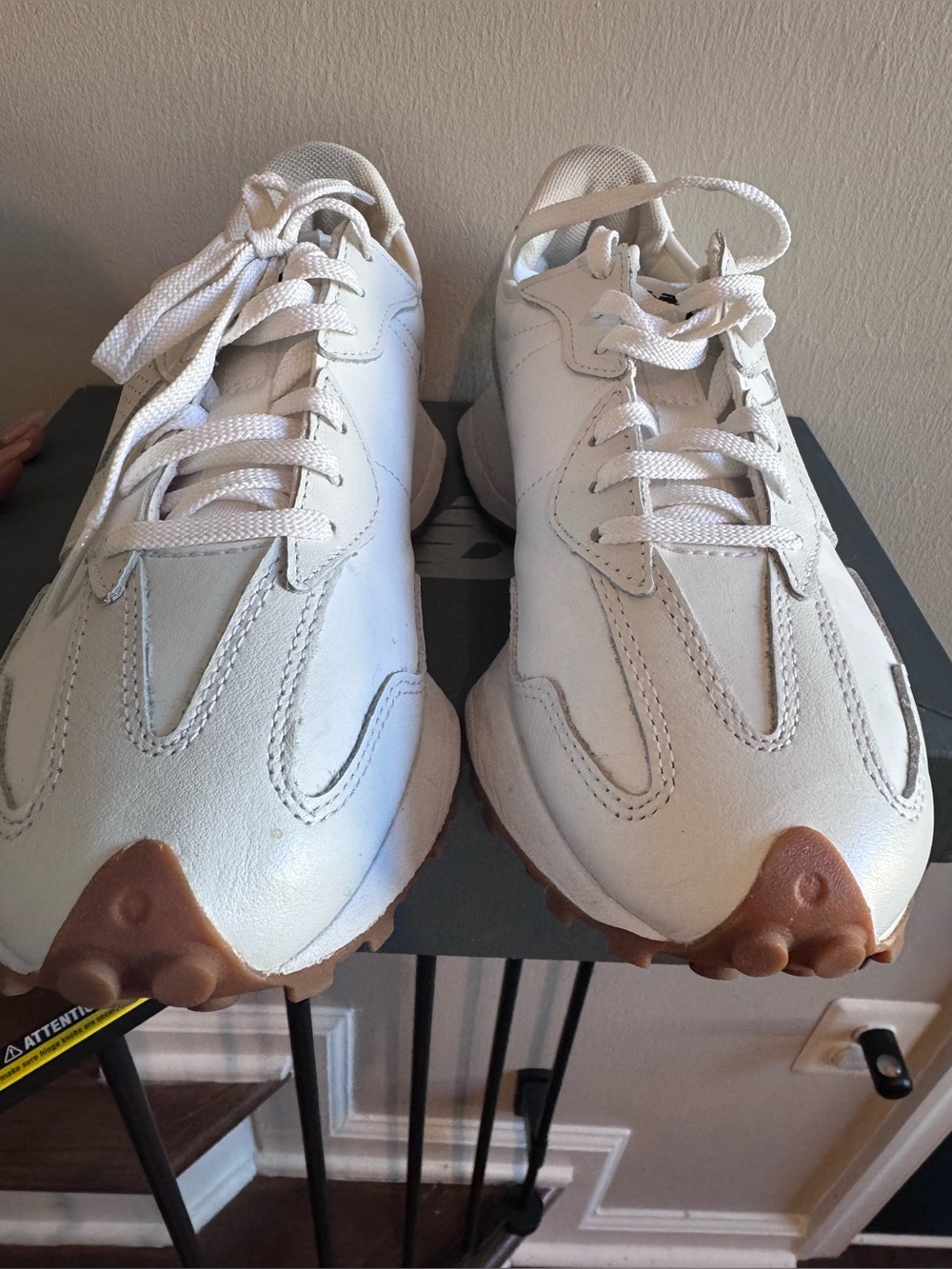 NEW BALANCE 327 - Picture 3 of 6